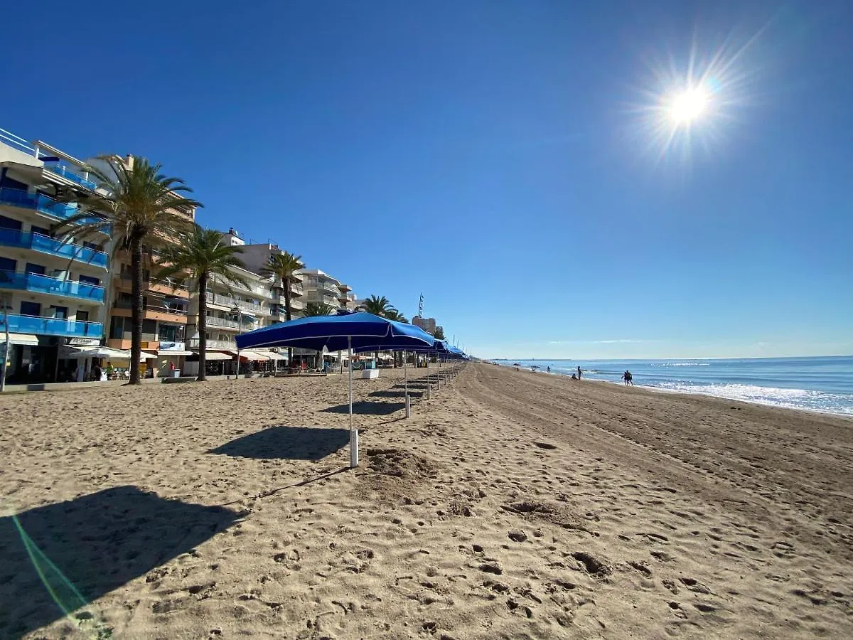 House On The Beach 카라펠 스페인